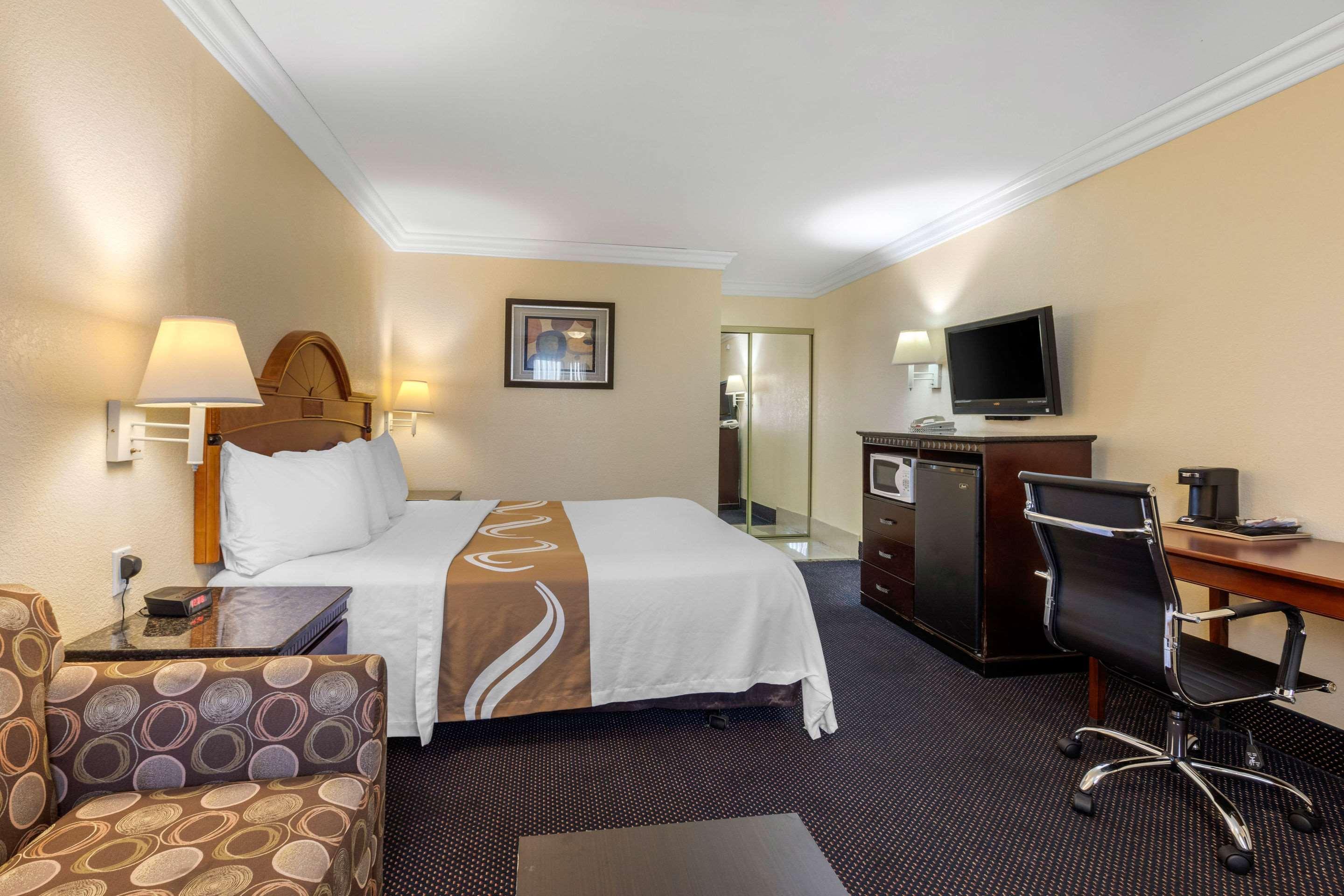 Quality Inn Lomita-Los Angeles South Bay Exteriör bild
