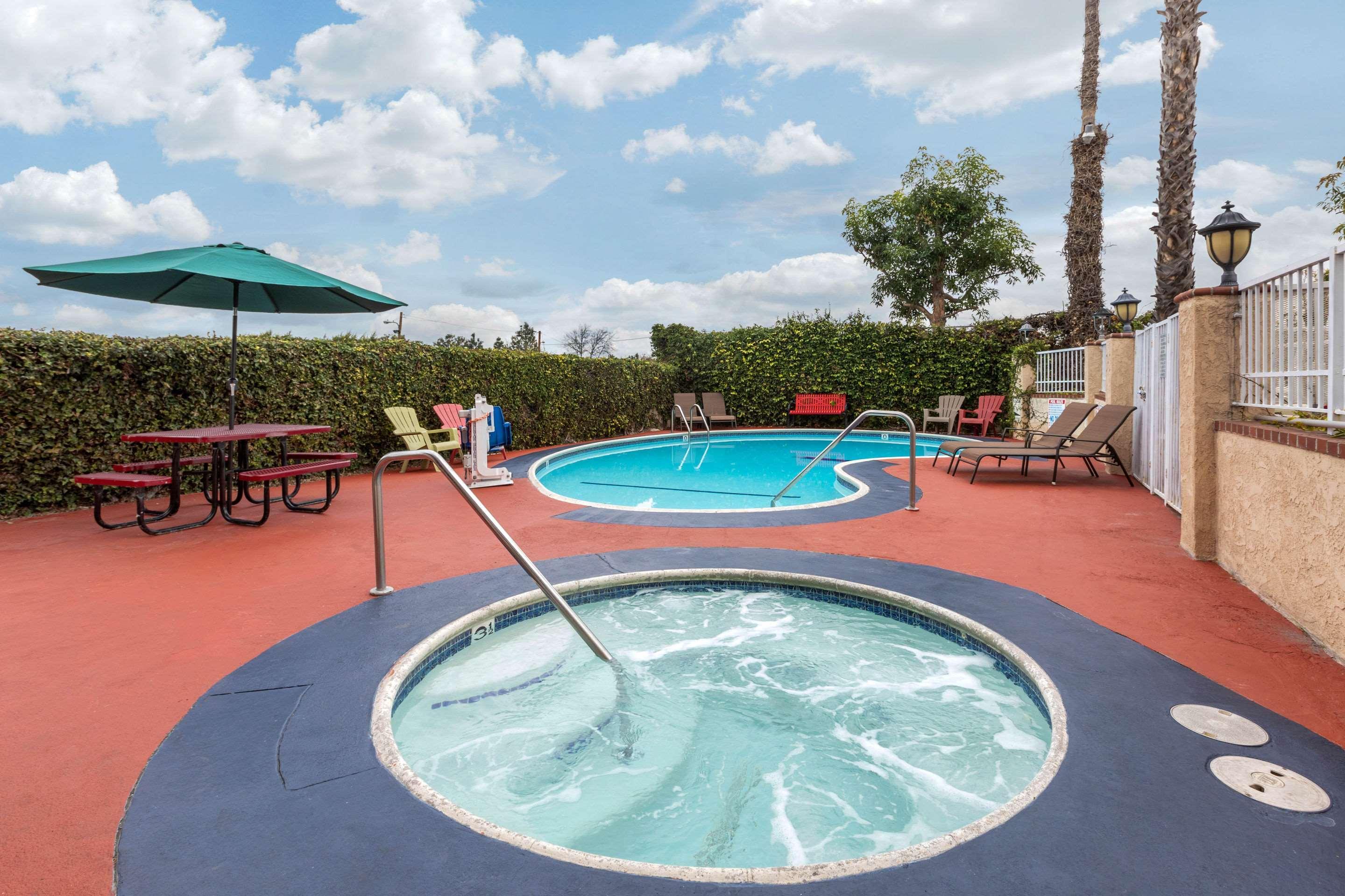 Quality Inn Lomita-Los Angeles South Bay Exteriör bild